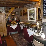 בית נופש Gaestehaus Chateau D'orsay ריינברג