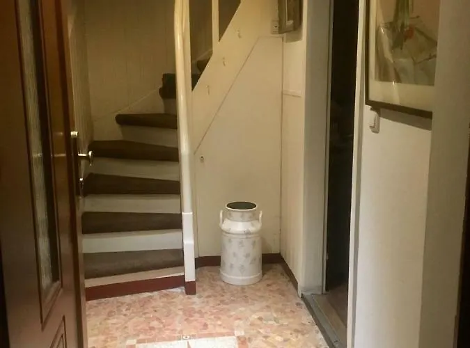 Semesterbostad Gaestehaus Chateau D'orsay Rheinberg