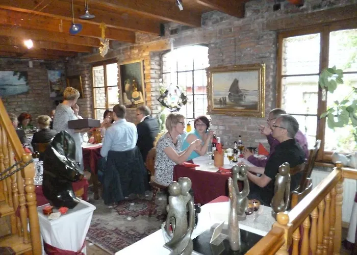 펜션 Gaestehaus Chateau D'orsay *